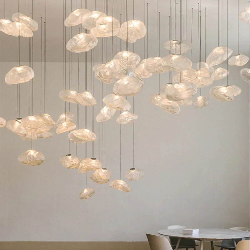 Floating Cloud-Inspired Sculptural Glass Pendant Light | LED